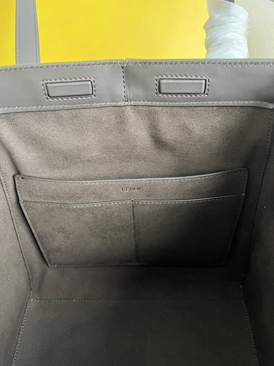 フェンディバッグ素材ディテール